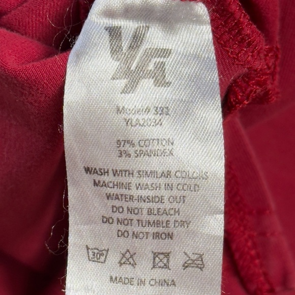 YOUNGLA Red Drop-Cut Muscle Tank (XXL) - Picture 7 of 8